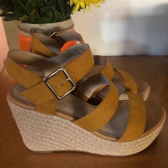Free People - BC Footwear Vegan Suede Wedges - Picture 1 of 6
